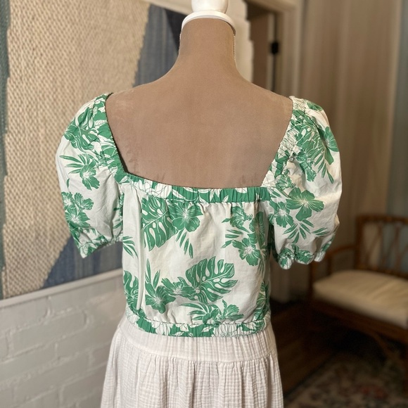 American Eagle Green Tropical Crop Top with Puff Sleeves - Picture 7 of 8
